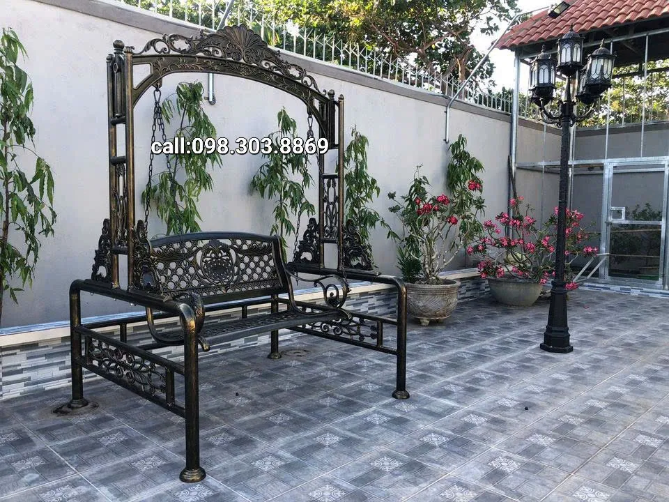 Xích đu họp kim nhôm King ricing chair