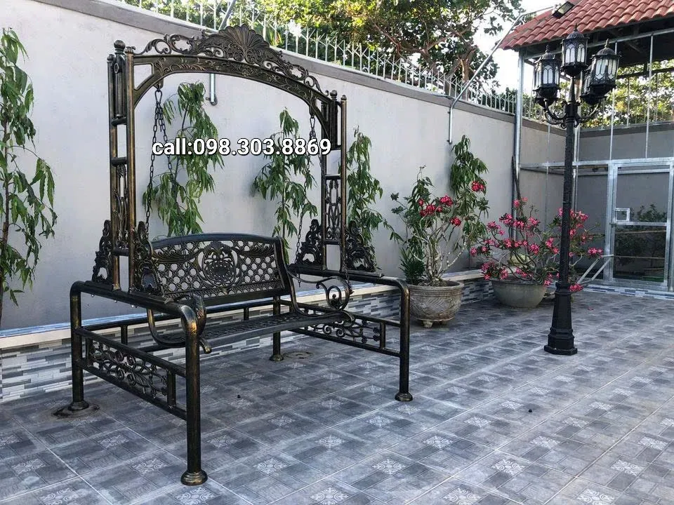 Hình ảnh Xích đu họp kim nhôm King ricing chair